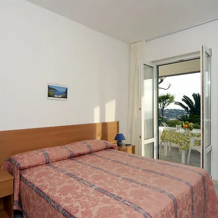 Casa Ischitana Forio (Isola d'Ischia)